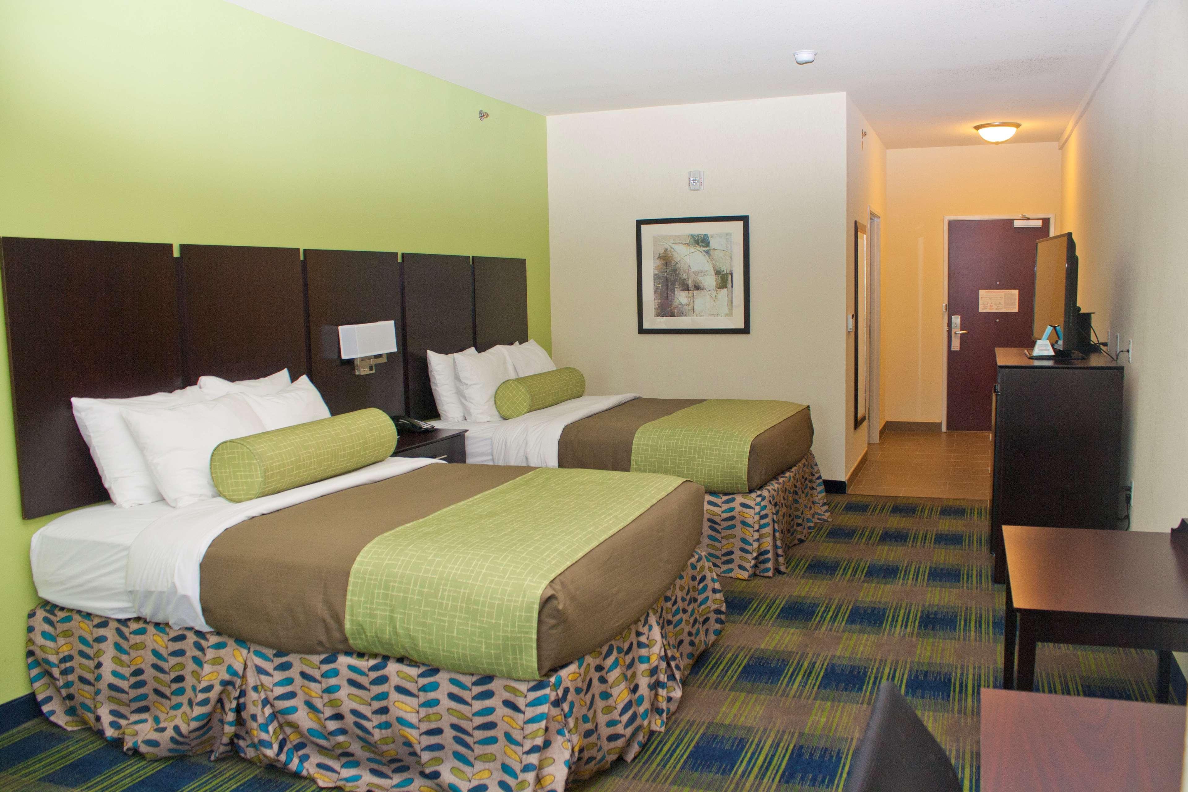 Best Western Plus Pratt Ngoại thất bức ảnh