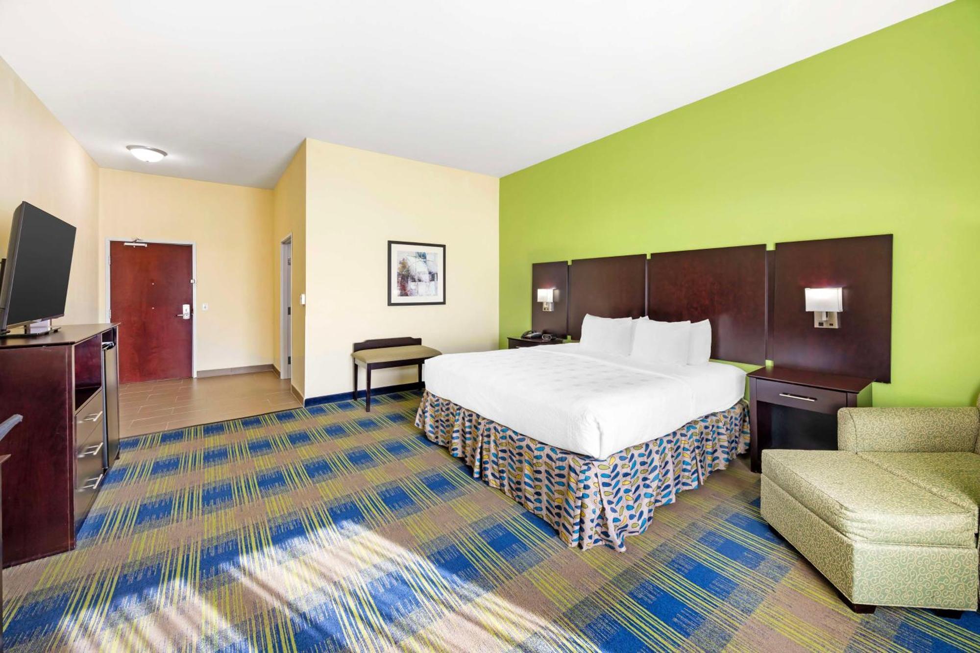 Best Western Plus Pratt Ngoại thất bức ảnh